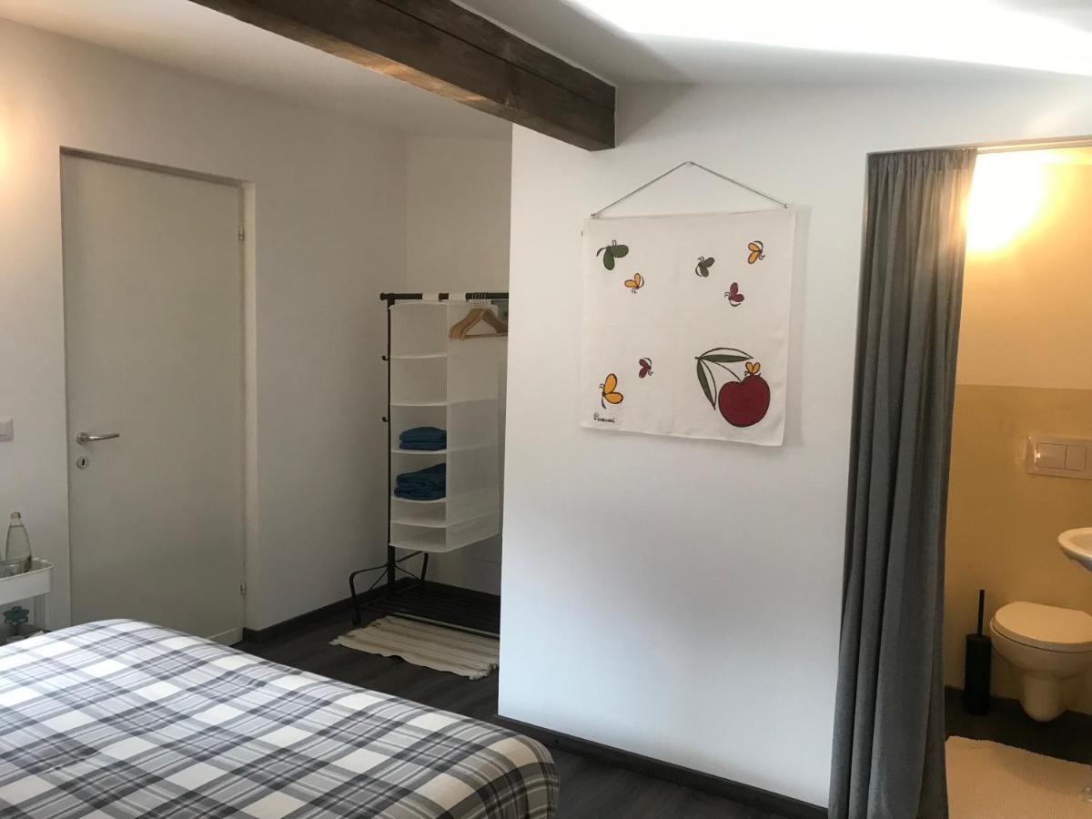 Agriturismo Cascina Cornella Cremeno Bagian luar foto