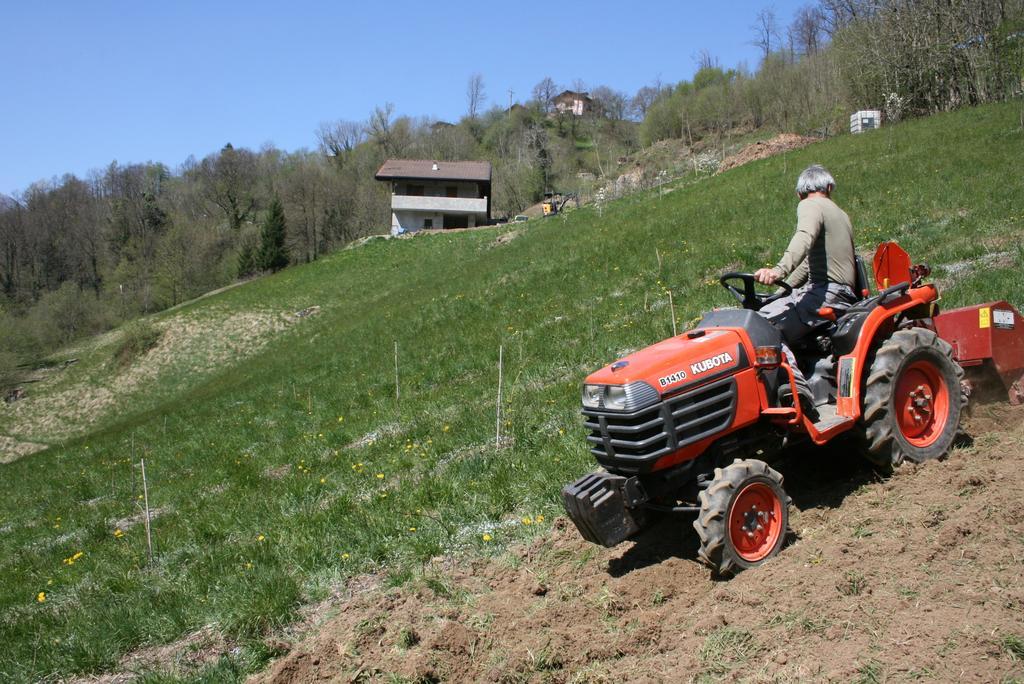 Agriturismo Cascina Cornella Cremeno Bagian luar foto