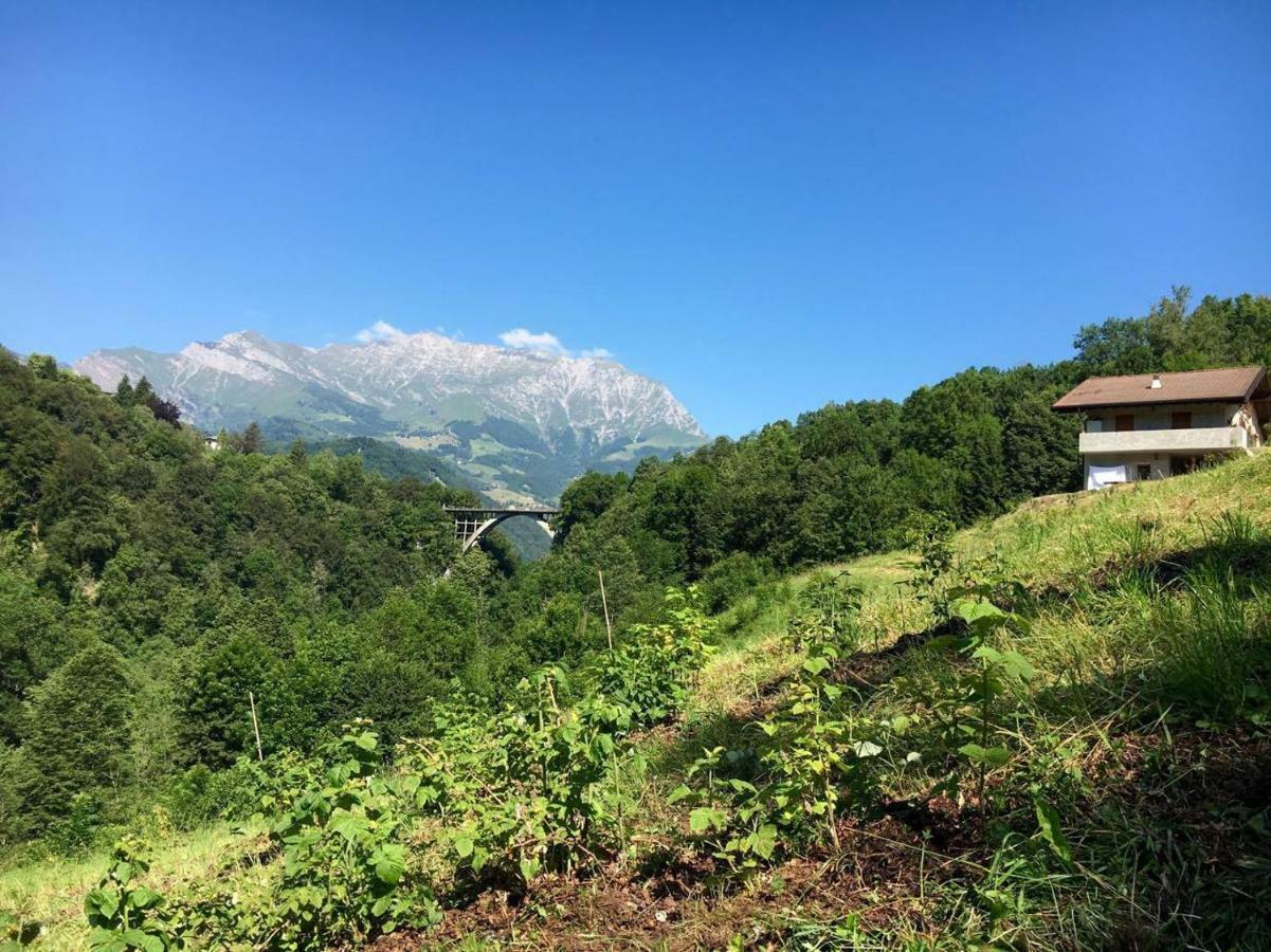 Agriturismo Cascina Cornella Cremeno Bagian luar foto